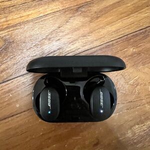 Bose Quiet Comfort Earbuds, Black